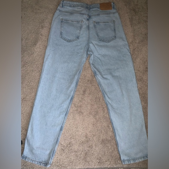 Zara High Waist Jeans in Light Blue - Picture 4 of 6